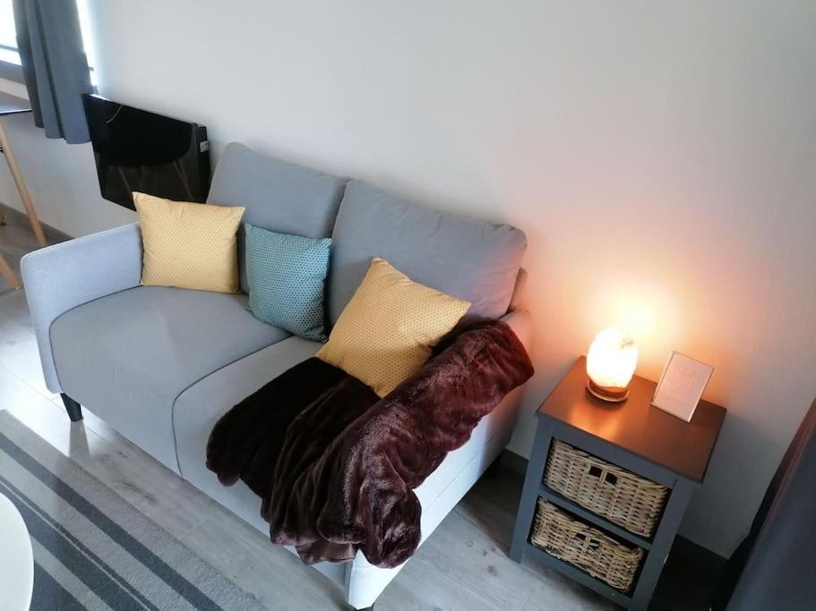 Studio Calme A Proximite Des 7 Meuses Profondeville Exterior foto