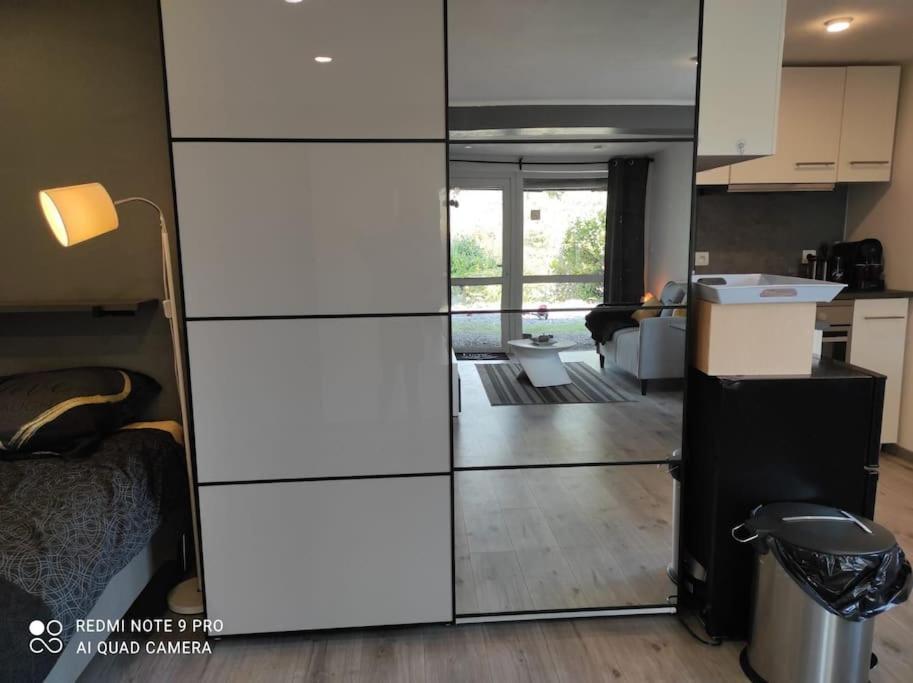 Studio Calme A Proximite Des 7 Meuses Profondeville Exterior foto